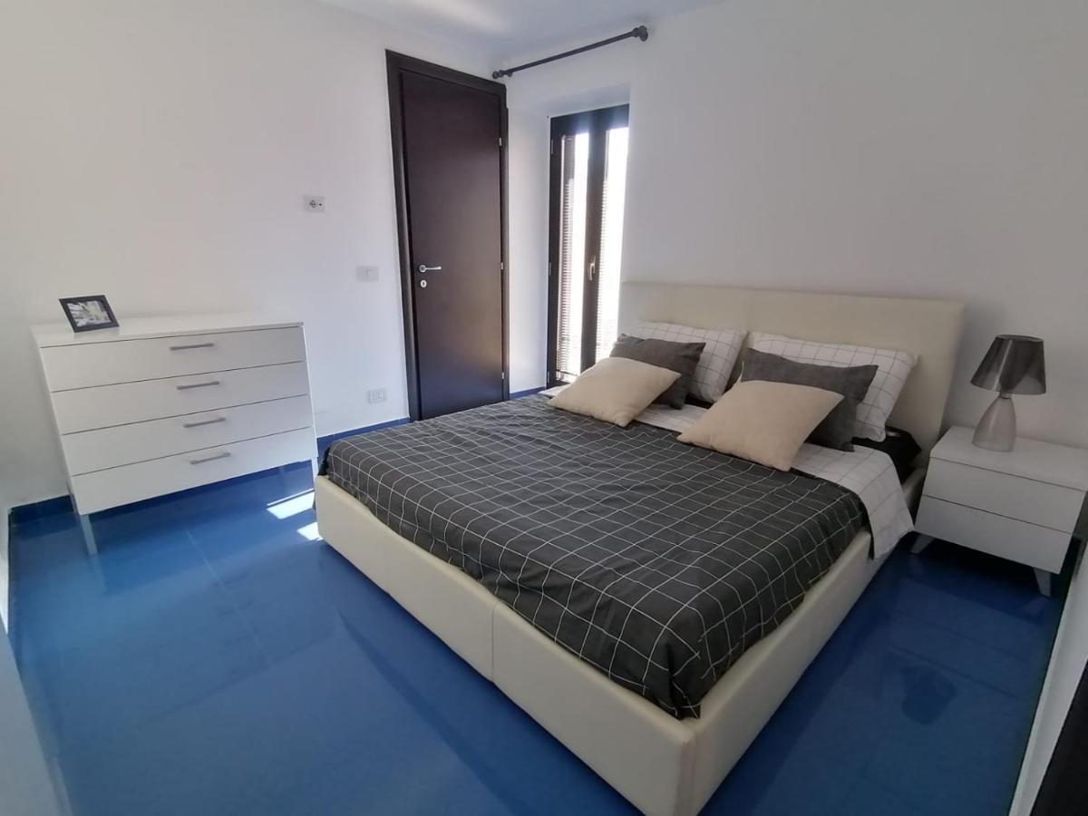 סולמונה Casa Vacanza "Marinella" מראה חיצוני תמונה